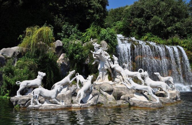 Fontana royal palace of caserta campania